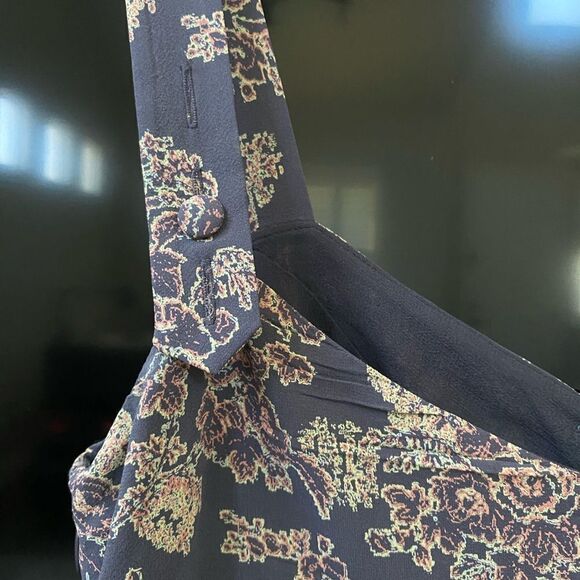 Theory Gray Silk Tank Top Blouse Floral Print, Size SP - Picture 6 of 8